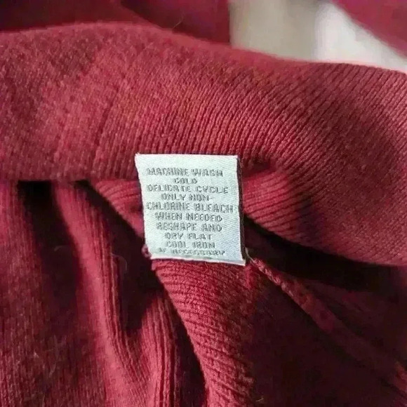 Dress Barn, sweater , Burgundy, Square Neck,  Size Small - Picture 11 of 11